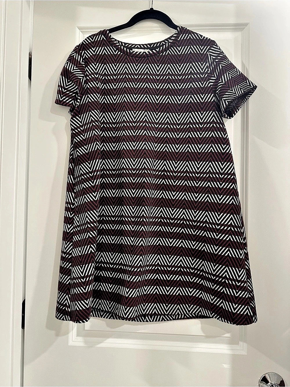 Zara Geometric Mini Dress in Black & Red